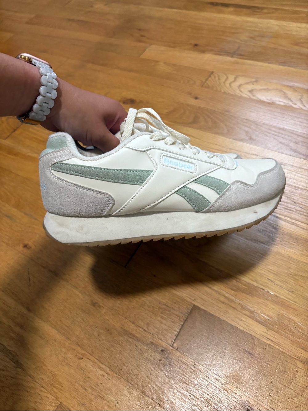 reebok suede white and light green retro sneakers womens - Picture 4 of 9